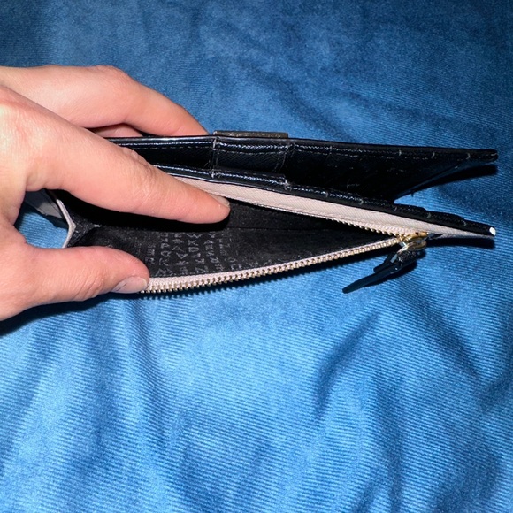 Beautiful Kate Spade wallet - Picture 6 of 6